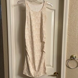 Isabel maternity Elegant Cream Sleeveless Dress size M